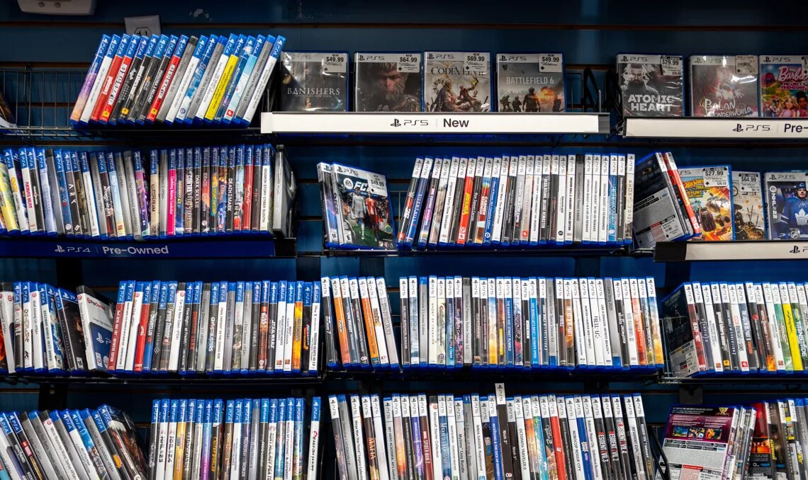 Ryan Cohen, PDG de GameStop, insiste sur le fait que Sony arrête de fabriquer des disques physiques "n'a aucune importance"