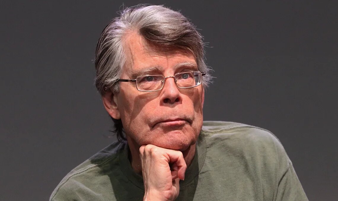 Stephen King explose contre l'interdiction du livre qui a donné vie à deux des meilleures adaptations de l'auteur
