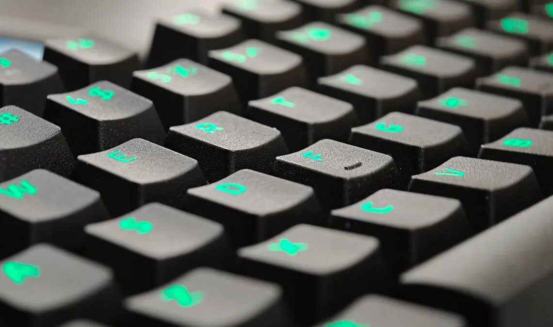 Analyse Razer Huntsman V3 Tenkeyless 8KHz : le clavier qui fait la différence